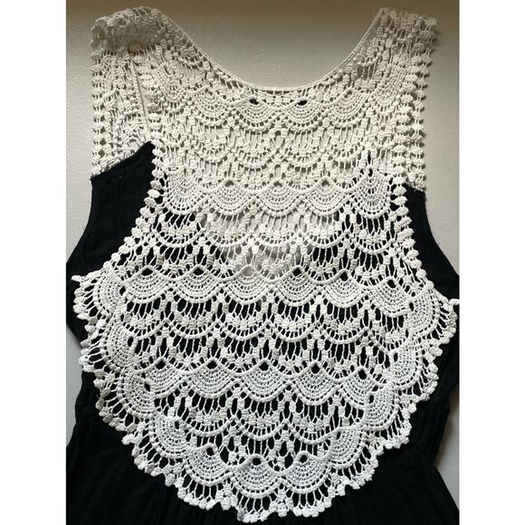 Ocean Drive Black Empire Waist Mini Dress Embroidered Panel Medium - Picture 4 of 7